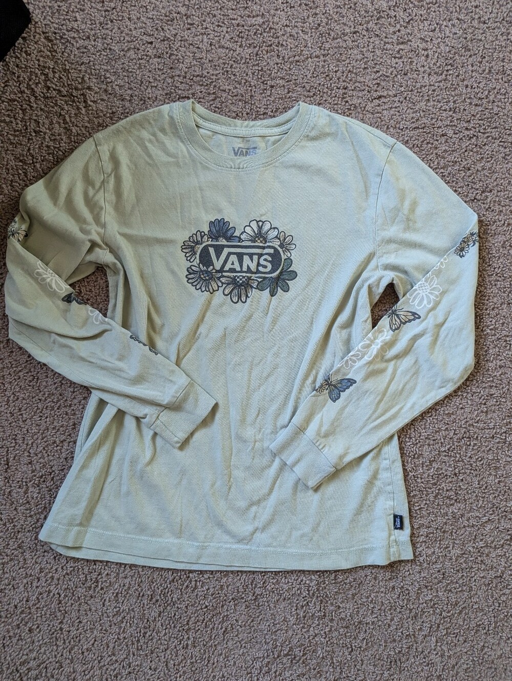 🌼Vans Floral Butterfly Longsleeve Shirt